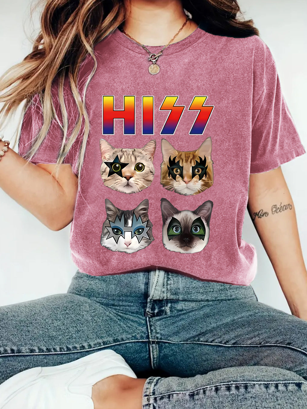 HIZZ Four Cats New Round Neck Loose Short Sleeve