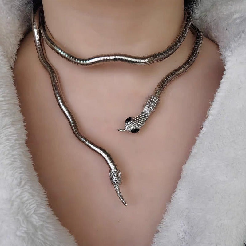Selfish Personality Winding Snake Necklace Euramerican ins Cool Style Selfish Design Spice Girl Dark Black Collar Female Male