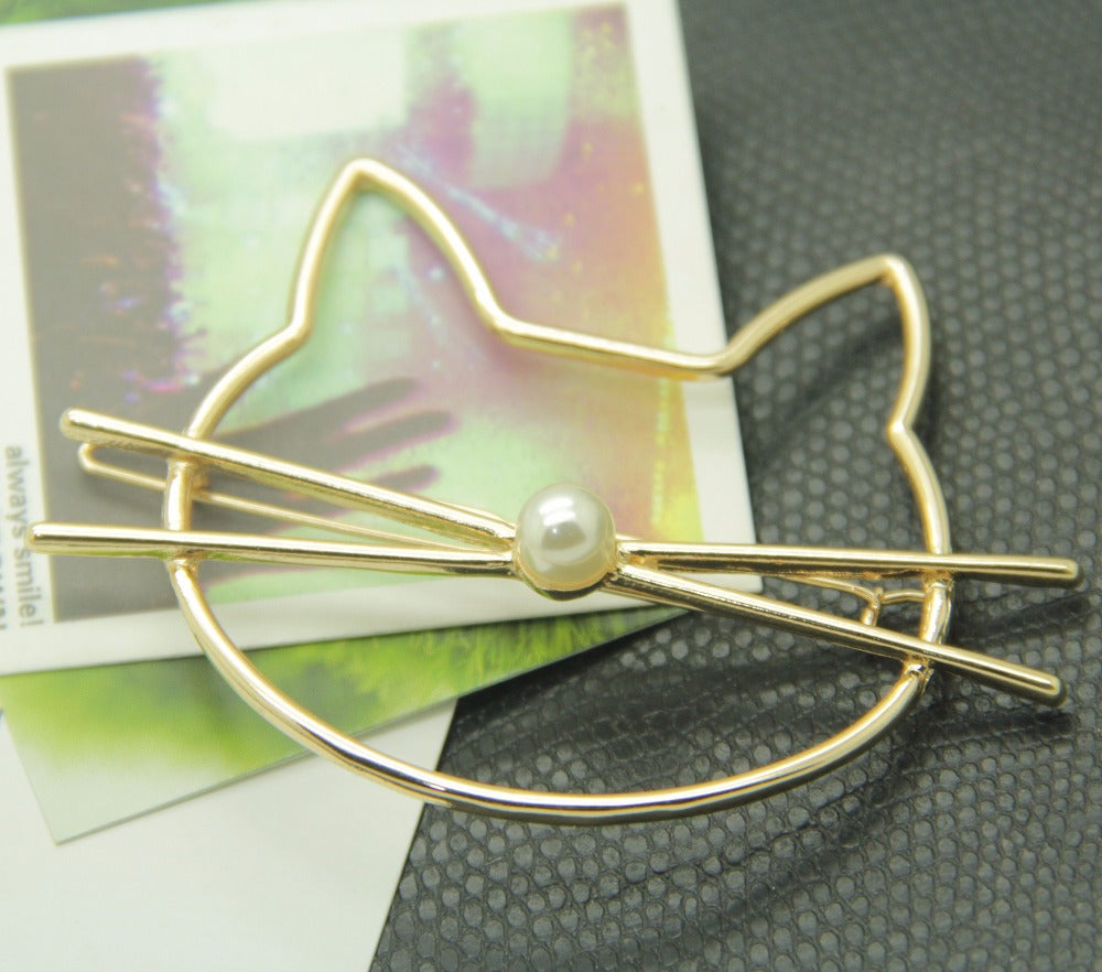 Pearl Cat Hair Clip Barrette — Stassi & Uni