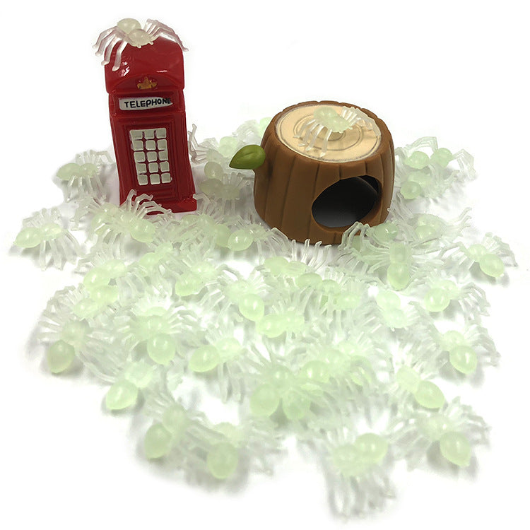 Simulation Animal Spider Fly Trick Props April Fool's Plastic Trick Toys